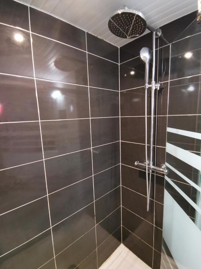 Bungalow La Perle - Jacuzzi - Piscine Saint-Francois  Ngoại thất bức ảnh